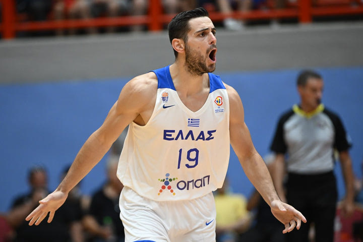 Ελλάδα – Μεγάλη Βρετανία 93-71: Γαλανόλευκο πάρτι στο ντεμπούτο του Δημήτρη Ιτούδη
