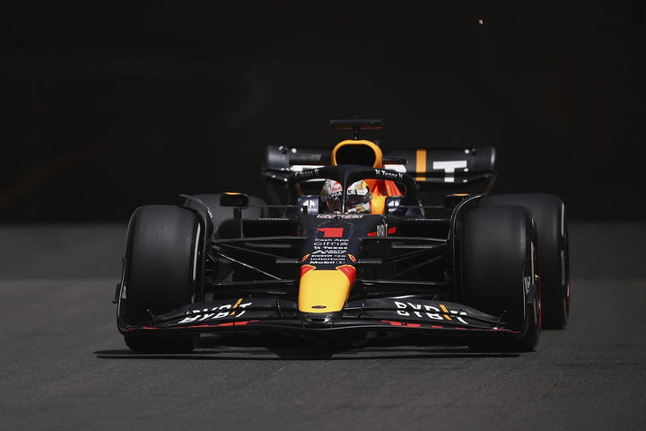 H Porsche μπαίνει στη Formula 1 αγοράζοντας το 50% της Red Bull Racing