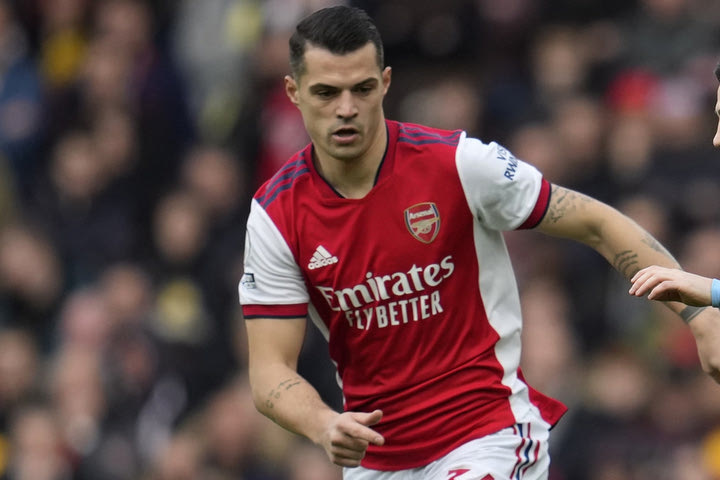 Premier League: Η κίτρινη κάρτα του Τζάκα κόντρα στη Λιντς ερευνάται για παράνομο στοιχηματισμό