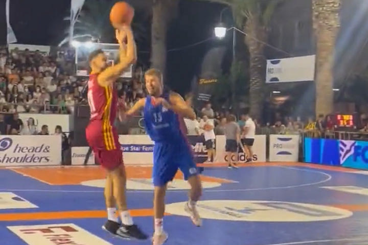 Stoiximan AegeanBall: Ο Μίτσιτς ξανάβαλε buzzer-beater στον Βεζένκοβ