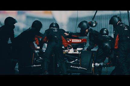 Ανακαλύπτοντας τις κρυφές πτυχές της Formula 1 με τη σειρά “Beyond the Visible”