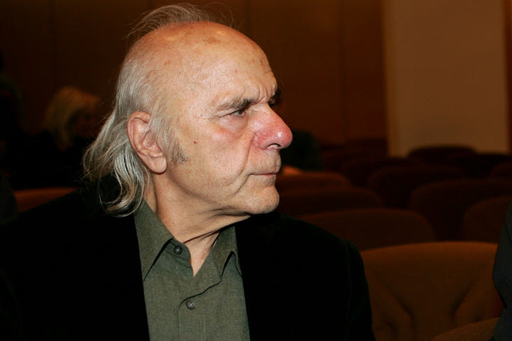 Πέθανε ο Γιώργος Ανδρέου