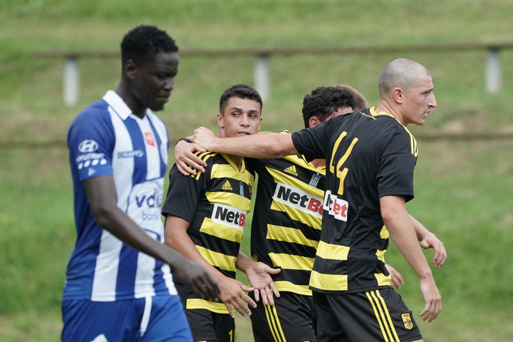 Άρης – Γάνδη 1-0: Νίκη με όπλο την άμυνα οι κίτρινοι στο ντεμπούτο του Γκρέι