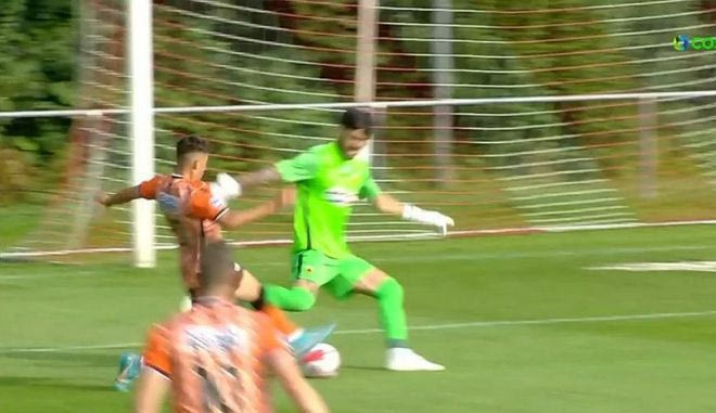 Το λάθος του Αθανασιάδη για το 1-0 της Φόλενταμ
