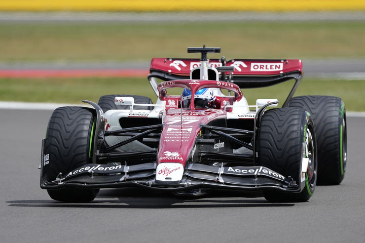 Formula 1, GP Μεγάλης Βρετανίας: Ο Μπότας ταχύτερος στις πρώτες ελεύθερες δοκιμές, δέκα οδηγοί κατέγραψαν χρόνο