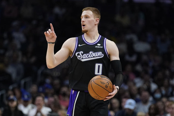 NBA: Στους Γουόριορς για δύο χρόνια ο Ντόντε ΝτιΒιτσέντζο