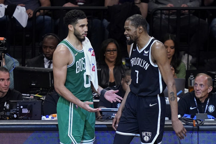NBA, Τέιτουμ για πιθανή ανταλλαγή του Ντουράντ στους Σέλτικς: “Δεν είναι δική μου απόφαση, λατρεύω τους παίκτες που έχουμε”
