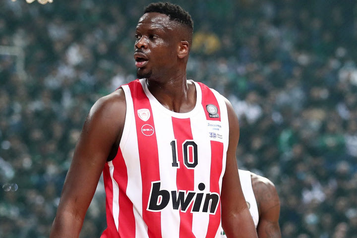 Ο Μουστάφα Φαλ χάνει το EuroBasket 2022, ενάμιση μήνα έξω λόγω τραυματισμού ο σέντερ του Ολυμπιακού