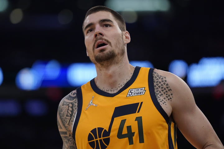 NBA: Οι Ράπτορς έδωσαν μια νέα ευκαιρία στον Χουάντσο Ερνανγκόμεθ