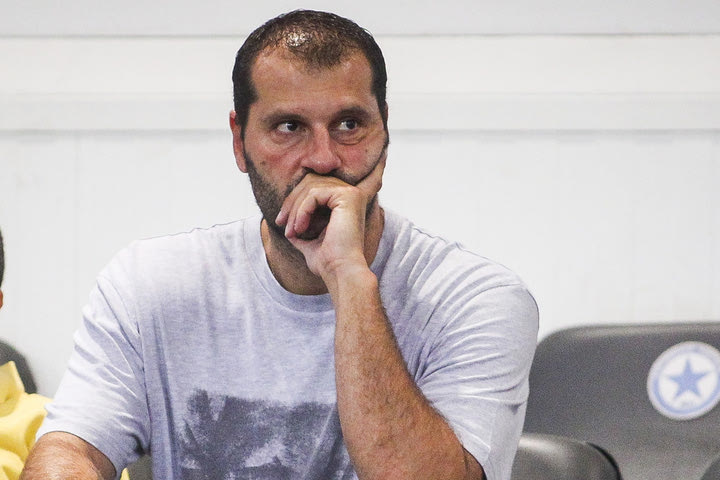 Πέθανε ο Χρήστος Κακιούζης, πατέρας του Μιχάλη και του Γιάννη