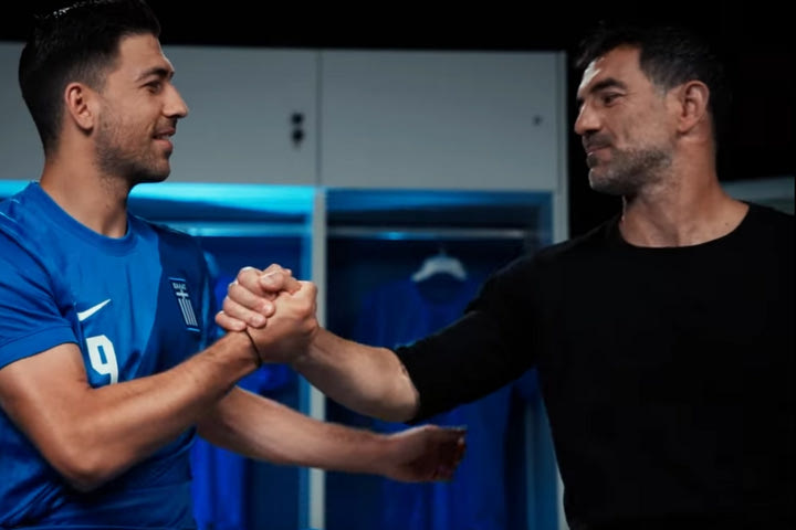 Εθνική Ελλάδας: Το συγκινητικό video με τέσσερις θρύλους του 2004 να ανταμώνουν με την τωρινή φουρνιά