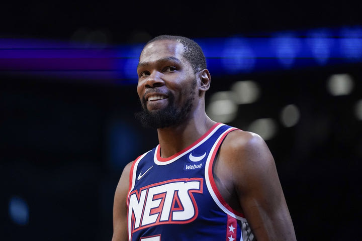 NBA: Μένει στους Νετς ο Ντουράντ
