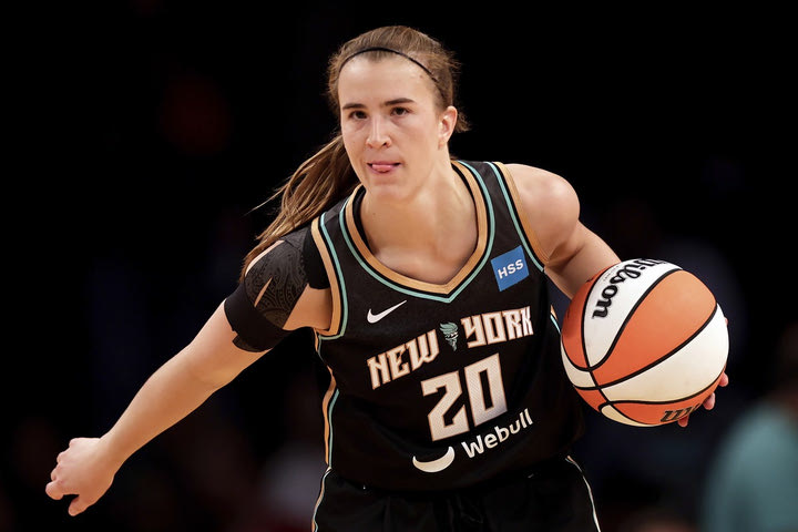 WNBA: Η Σαμπρίνα Ιονέσκου διέλυσε τα κοντέρ στο παιχνίδι με τις Λας Βέγκας Έισις