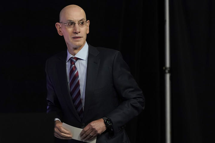 NBA: “Κλείδωσε” η αλλαγή κανονισμού για τα take-fouls, μονιμοποιείται το play-in tournament