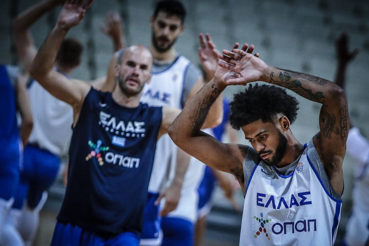 Εθνική Μπάσκετ: Πρώτη προπόνηση για Γιάννη – Θανάση Αντετοκούνμπο και Ντόρσεϊ