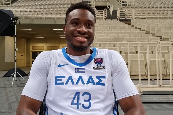 Ο Θανάσης Αντετοκούνμπο στο SPORT24: “Η Εθνική έχει καλή κουλτούρα και πλάνο τριετίας”