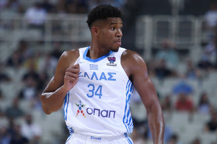 Εθνική μπάσκετ: Χωρίς τον Γιάννη Αντετοκούνμπο κόντρα στην Τουρκία εξαιτίας ενοχλήσεων στη μέση