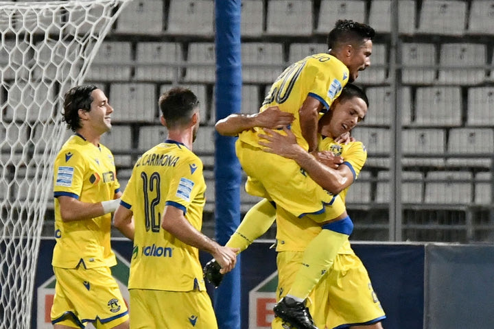 Το πρώτο γκολ της φετινής Super League από τον Μπενίτο μέσω VAR