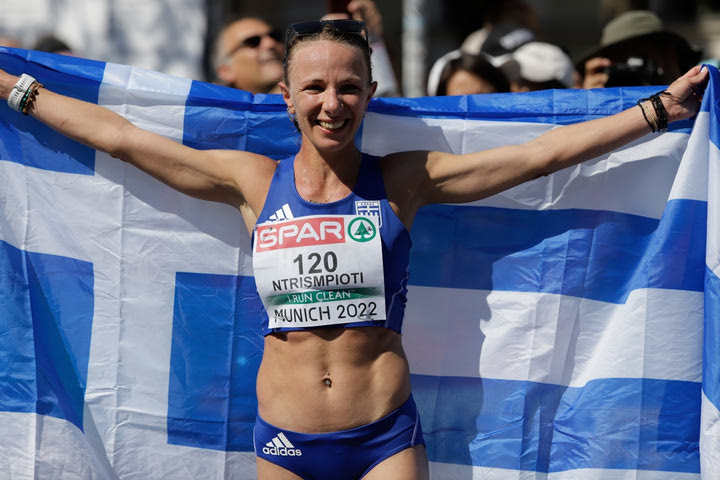 Ολυμπιακοί Αγώνες: Πώς η Ντρισμπιώτη κέρδισε τη Σάκκαρη στη ψηφοφορία της ΕΟΕ για τη σημαία