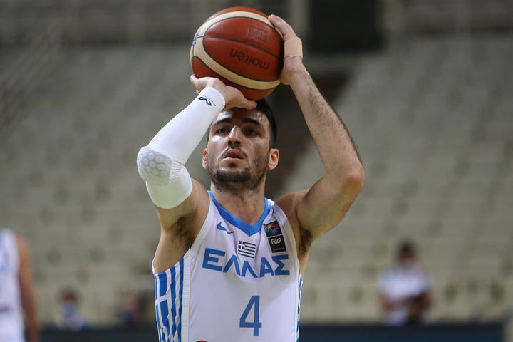 Κολοσσός μεταγραφές: Ανακοίνωσε τον Κατσίβελη