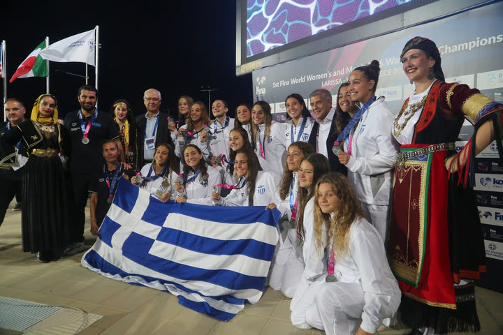 Ουγγαρία – Ελλάδα 10-6: Ασημένια η Εθνική Κορασίδων στο Παγκόσμιο πρωτάθλημα