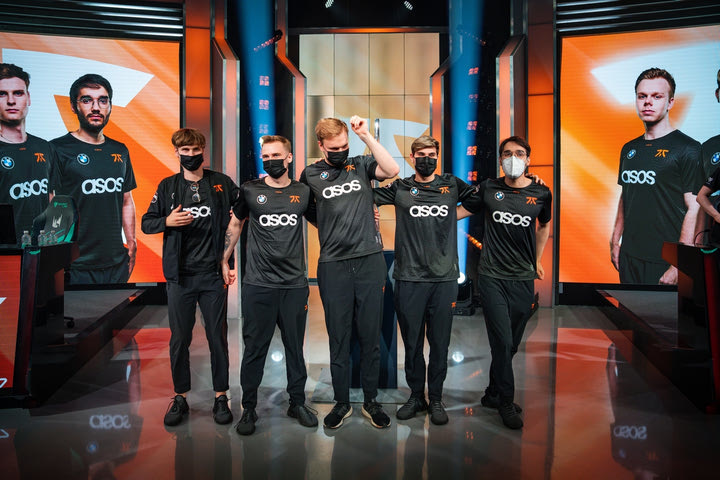 League of Legends: Θετικοί στο Covid-19 o Upset και ο Hilyssang, κίνδυνος να χάσουν το Παγκόσμιο πρωτάθλημα