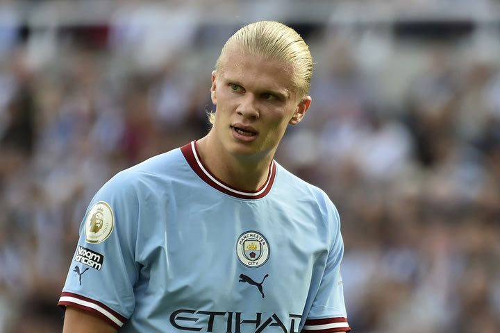 Premier League: Αναβλήθηκε η 7η αγωνιστική λόγω του θανάτου της Βασίλισσας Ελισάβετ