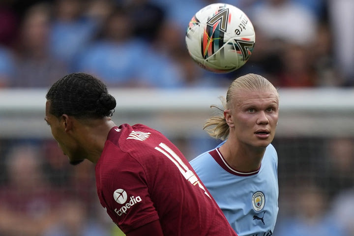 Αγκουέρο για Χάλαντ: “Ο Φαν Ντάικ τον καλωσόρισε στην Premier League”