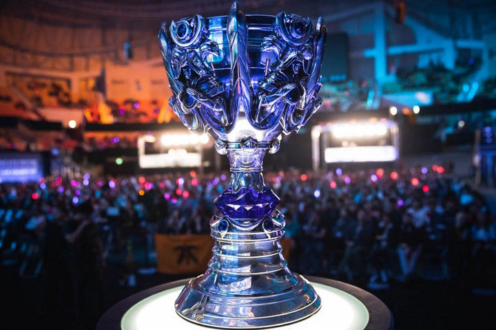 League of Legends: Διέρρευσε το νέο Κύπελλο του Παγκοσμίου πρωταθλήματος