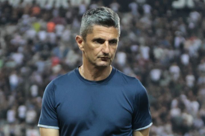 Λουτσέσκου: “Δεν θέλω άλλη αρνητικότητα, να κάνουμε βήματα μπροστά”