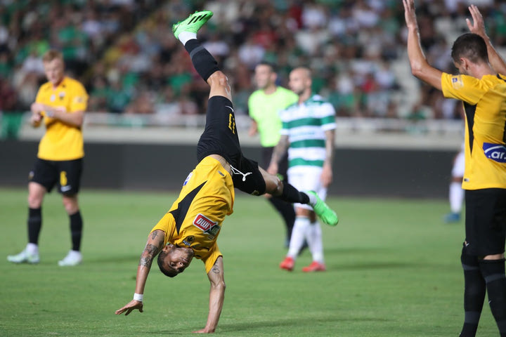 Ομόνοια – ΑΕΚ 0-2: Άρεσε η Ένωση στην Κύπρο με Πινέδα και Μάνταλο πρωταγωνιστές