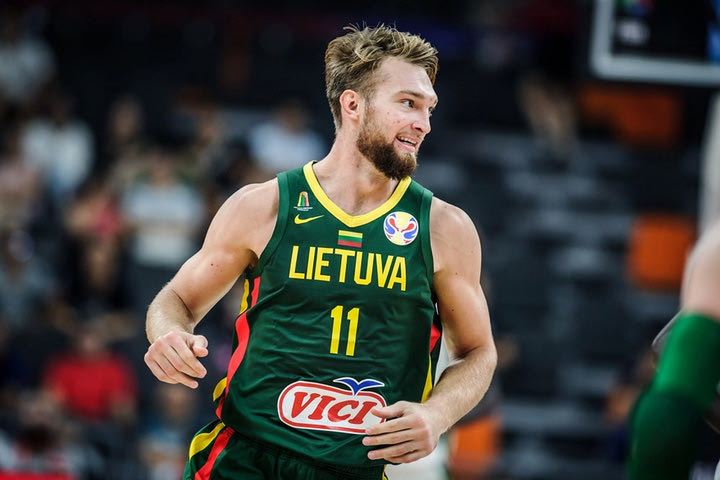 Eurobasket 2022: Με Σαμπόνις και Βαλαντσιούνας η προετοιμασία της Λιθουανίας