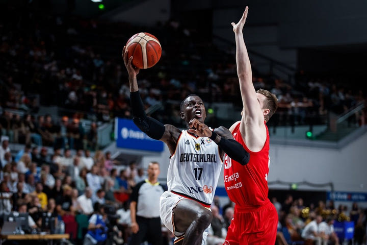 Eurobasket 2022 – Γερμανία: Με Τάις και Σρούντερ η 12αδα