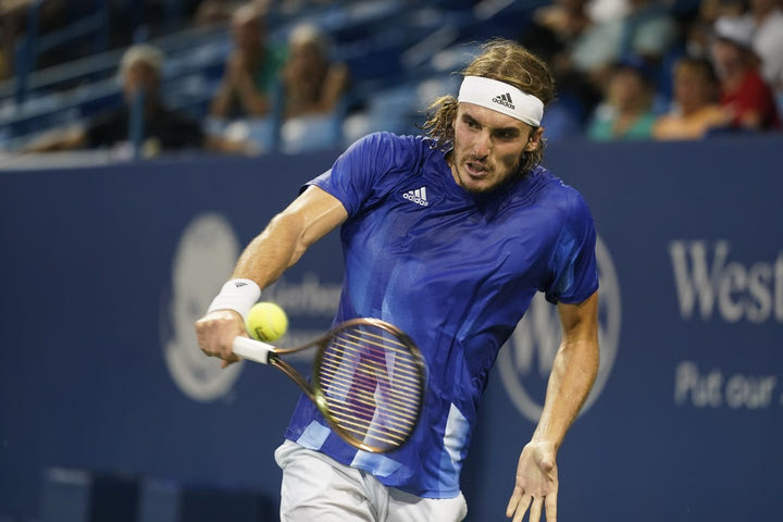 Τσιτσιπάς – Ίσνερ 2-1: “Γκρέμισε” τον Ίσνερ και παίζει με Μεντβέντεφ στα ημιτελικά ο Έλληνας τενίστας