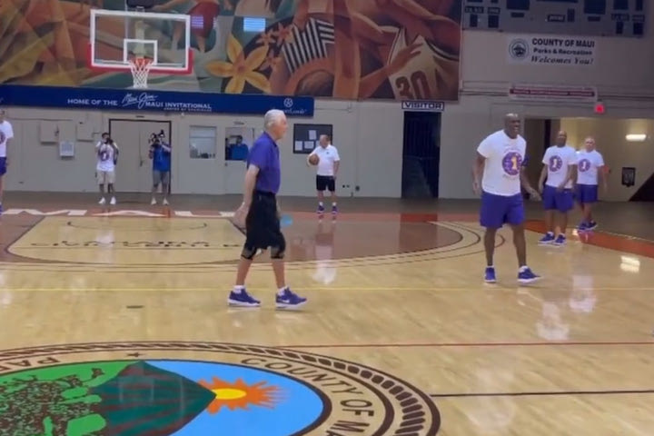 NBA: Οι “Showtime” Λέικερς των Μάτζικ, Καρίμ έκαναν reunion στην Χαβάη και τους προπόνησε ο Πατ Ράιλι