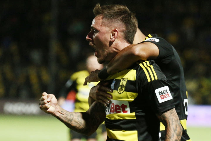 Άρης – Ολυμπιακός 2-1: Κιτρινόμαυρος σίφουνας έκανε την ανατροπή μέσα σε τέσσερα λεπτά και πήρε το ματς