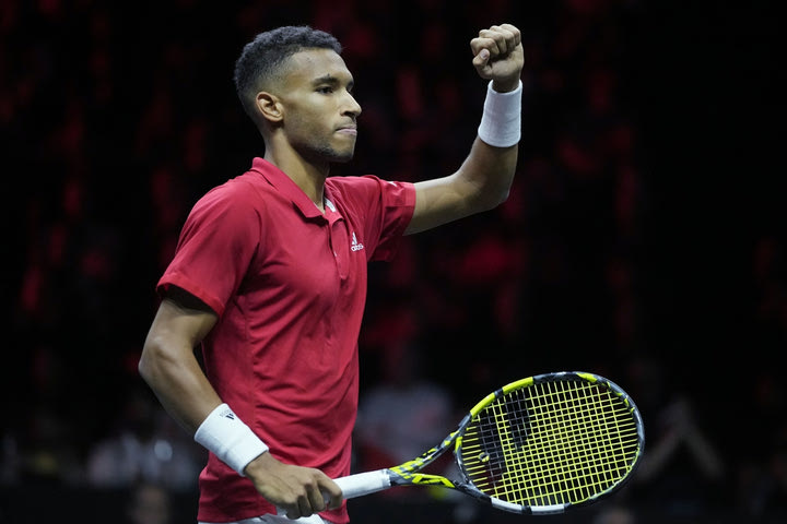 Τζόκοβιτς – Αλιασίμ 0-2: Ο Καναδός έβαλε σε θέση ισχύος την Team World