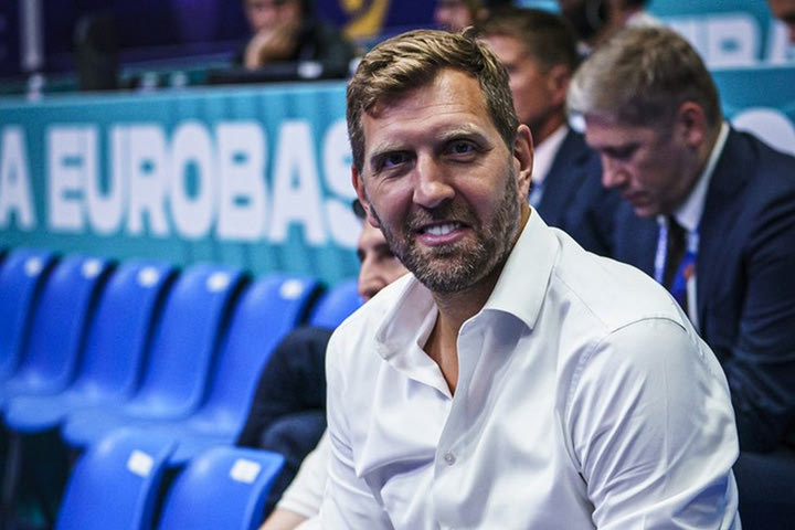 EuroBasket 2022: Στο Μιλάνο ο Ντιρκ Νοβίτσκι