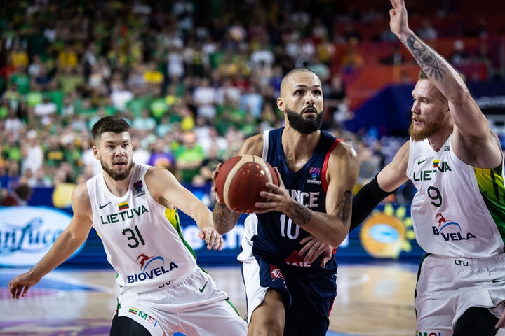 EuroBasket 2022, Λιθουανία – Γαλλία: Εκπληκτικός Φουρνιέ στο ημίχρονο με 18 πόντους