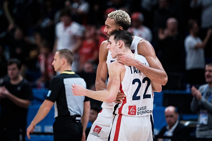 EuroBasket 2022, Γαλλία – Ιταλία 93-85: Εφτάψυχη και τυχερή, πήρε το εισιτήριο για τα ημιτελικά