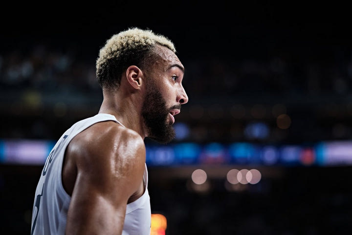 EuroBasket 2022: Η κακή ημέρα της Γαλλίας από την air ball βολή του Γκομπέρ φάνηκε