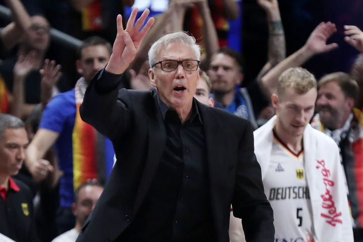 EuroBasket 2022, Γκόρντον Χέρμπερτ: “Δεν ξέρω πώς θα περιορίσουμε τον Γιάννη Αντετοκούνμπο, ελπίζω να βρω την απάντηση στον αγώνα”