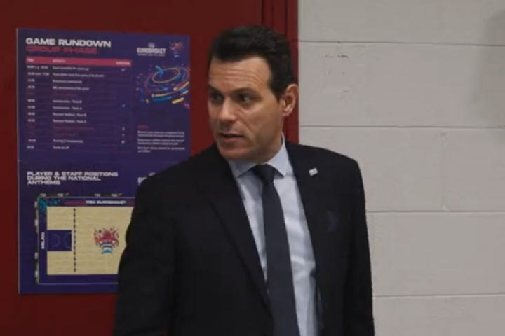 Εθνική μπάσκετ: Η πωρωμένη ομιλία του Ιτούδη προς τους παίκτες στα αποδυτήρια