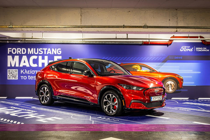 Το Test Drive με τη Ford Mustang Mach-E AWD απέχει μόλις λίγα κλικ