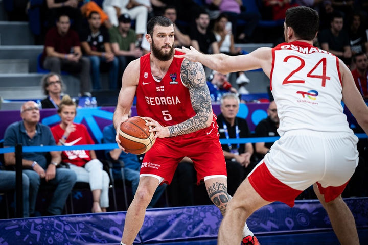 EuroBasket 2022, Τουρκία – Γεωργία 83-88: Ο συμπαίκτης του Γιάννη στους Μπακς έριξε στο καναβάτσο την ομάδα του Αταμάν