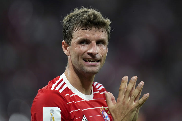 Μίλερ για Λεβαντόβσκι: “Ήταν ο πιο ξεχωριστός συμπαίκτης μου, αλλά ας μην περιμένει στο ματς κάποια πάσα”