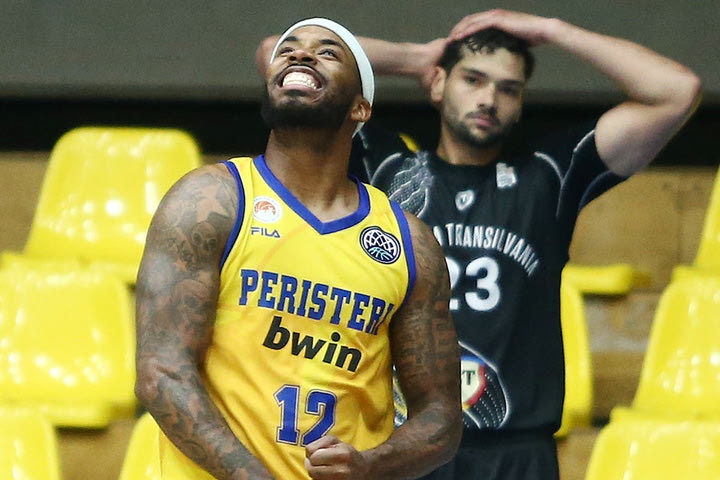 Περιστέρι bwin – Κλουζ 93-87: Δεύτερη νίκη και πρωτιά για την ομάδα του Σπανούλη στο “Νίκος Φάσουρας”