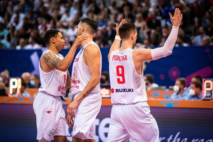 EuroBasket 2022, Πολωνία – Τσεχία 99-84: Πονίτκα και Σλότερ χάλασαν το πάρτι στην Πράγα