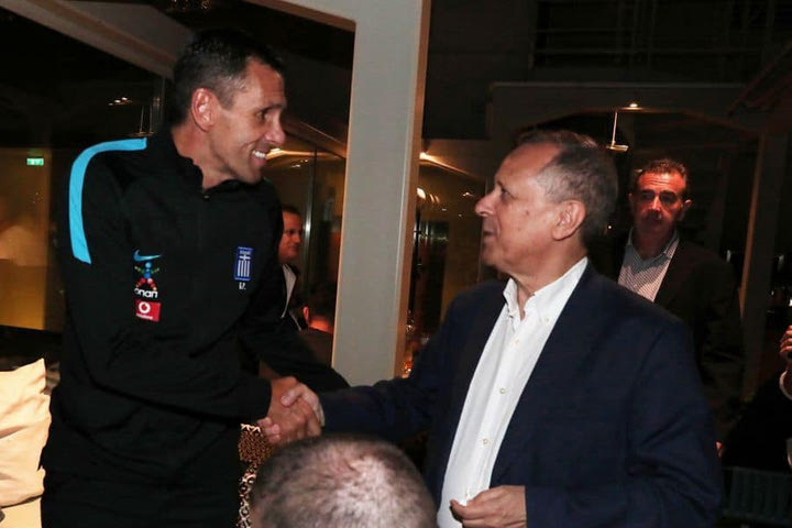 Εθνική Ελλάδας: Δείπνο συσπείρωσης με θέα την Ακρόπολη παρουσία Μπαλτάκου
