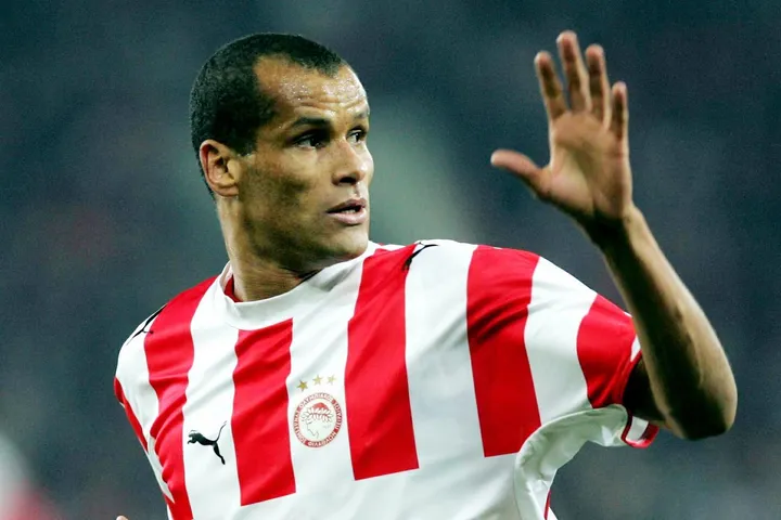 Ριβάλντο για τα γενέθλια του Ολυμπιακού: “Είχα την τιμή να φορέσω τη φανέλα του, κρατώ στην καρδιά μου όλες τις στιγμές”